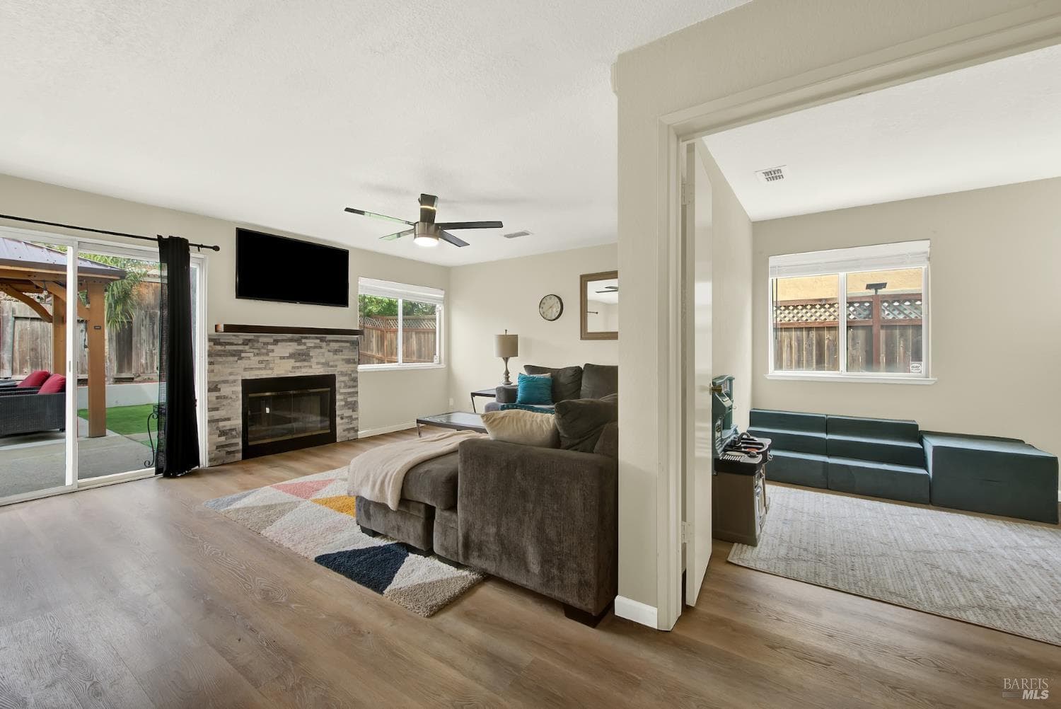 1106 Charter Lane thumbnail 29